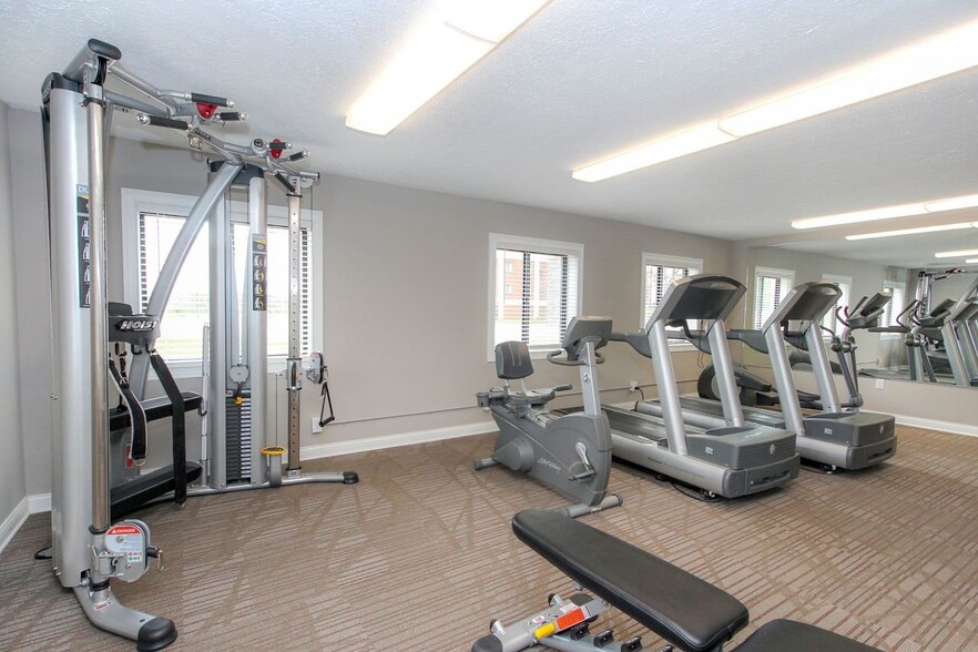 Building Photo - 1150 N White River Pkwy Dr W