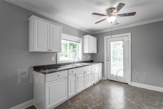 Building Photo - 416 Jadie Ln