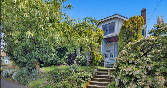 Building Photo - 6212 12th Ave NE