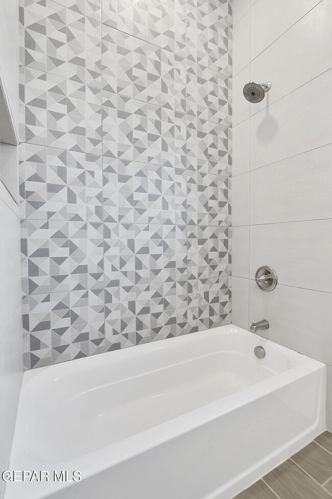 Building Photo - 12929 Powick Dr