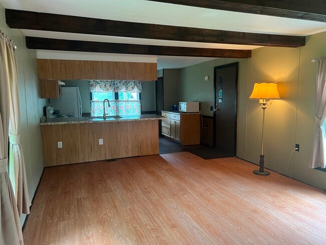 Building Photo - 8297 PA-120
