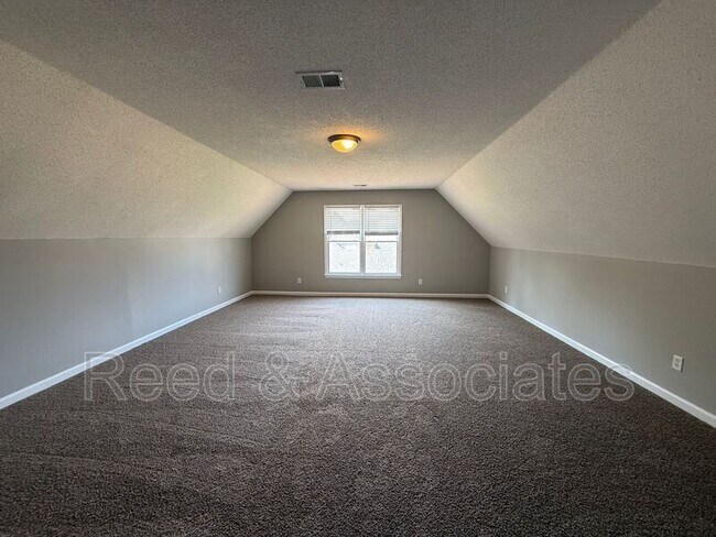 Building Photo - 10515 Pisgah Forest Ln