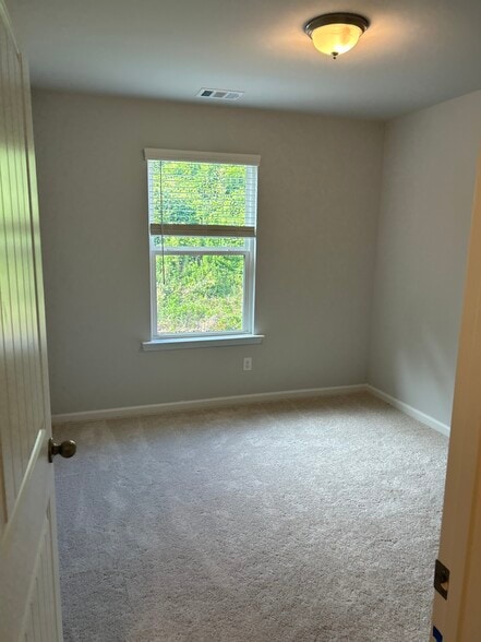 Upstairs guest bedroom #4 - 108 Werner Brook Way SW