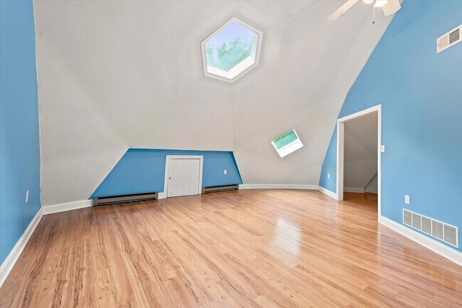 Building Photo - Available August 15th | Rare Architectural Dome Home on 2.5 Private Acres