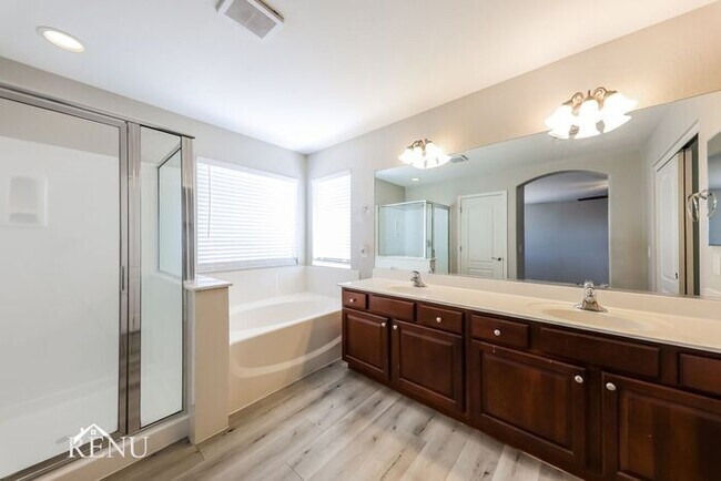 Building Photo - 16219 N 153rd Ave