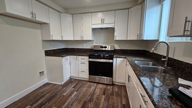 Building Photo - 23(1456,1458)