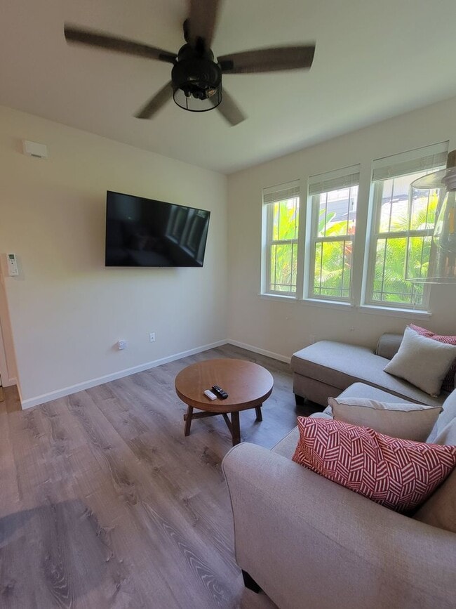 Building Photo - Kahoma Village Home Fully Furnished