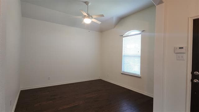 Building Photo - 1369 Crescent Cove Dr