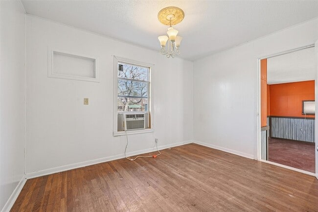 Building Photo - 620 Barbara Dr