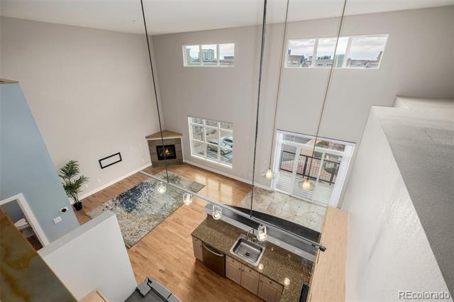 Building Photo - 5677 S Park Pl