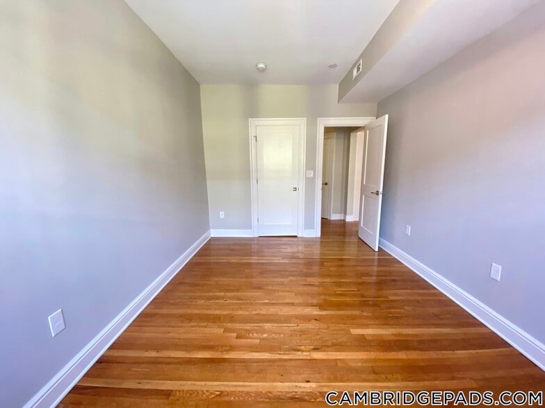 Building Photo - 20 John F. Kennedy St