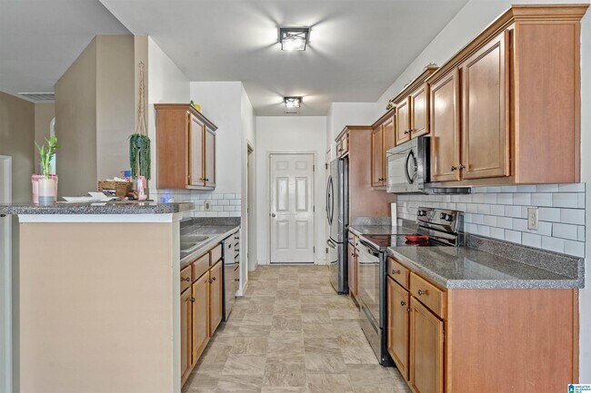 Building Photo - 992 Meriweather Dr