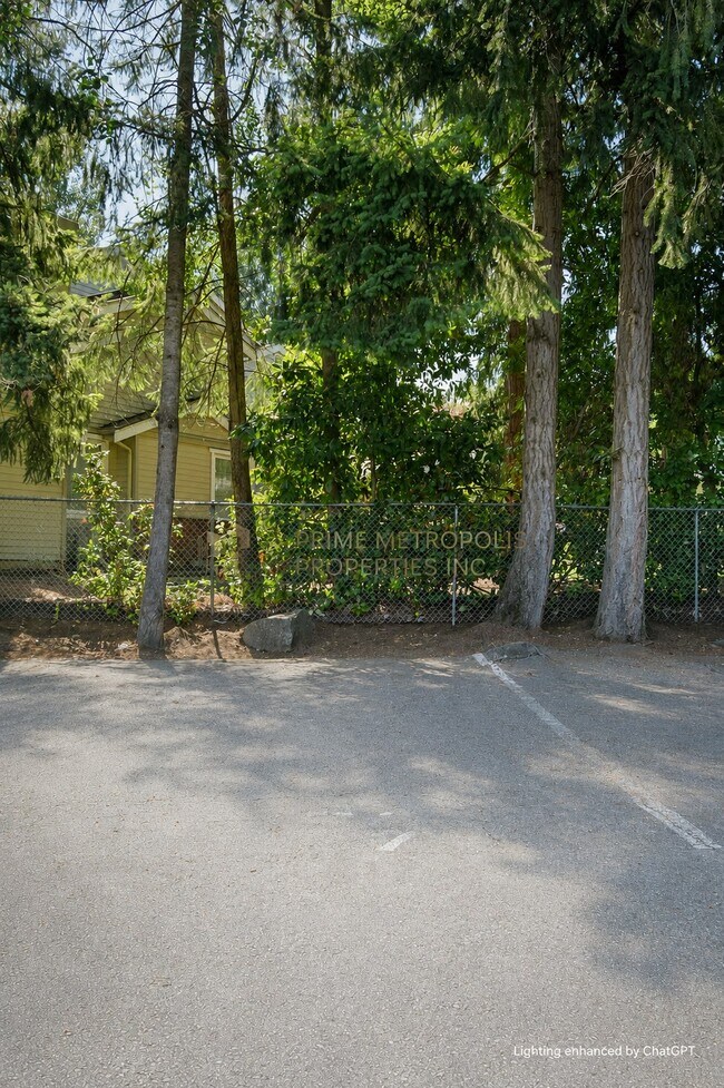 Building Photo - 117 146th Ave SE
