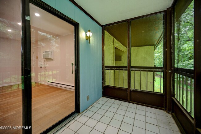 Building Photo - 99 Arrowood Rd