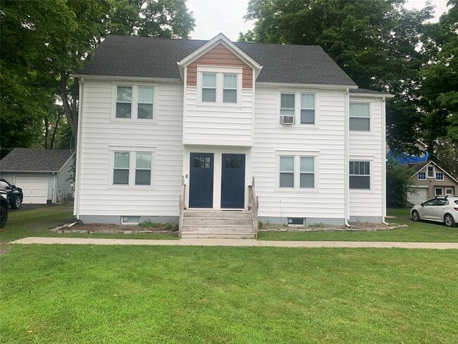 Primary Photo - 14 Edmunds Ln