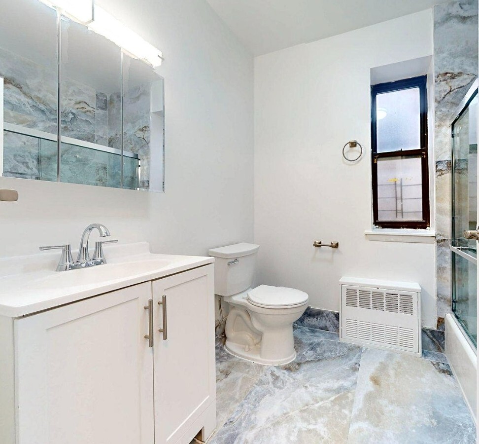 Building Photo - Washington Avenue