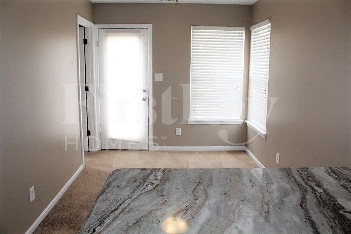 Building Photo - 5570 Dollar Forge Dr