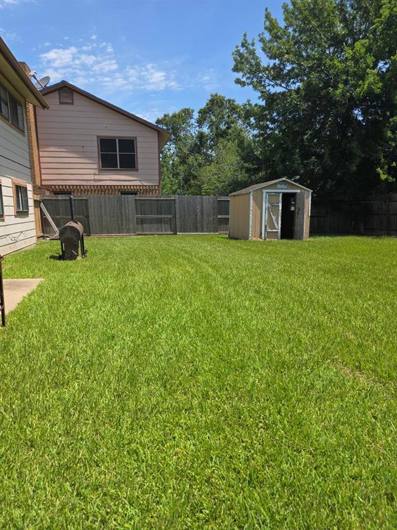 Building Photo - 16611 Quail Dale Dr