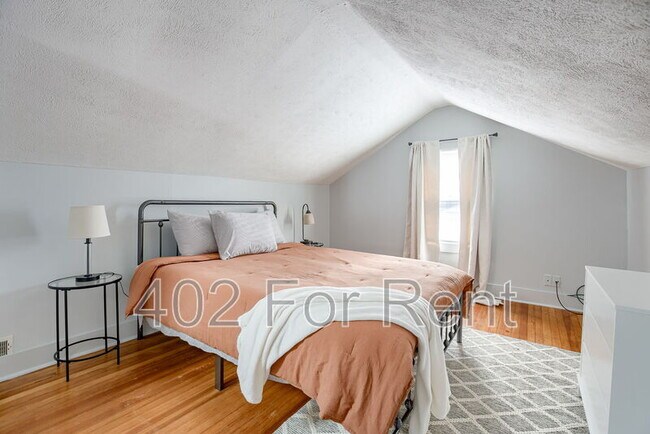 Building Photo - 4806 Charles St