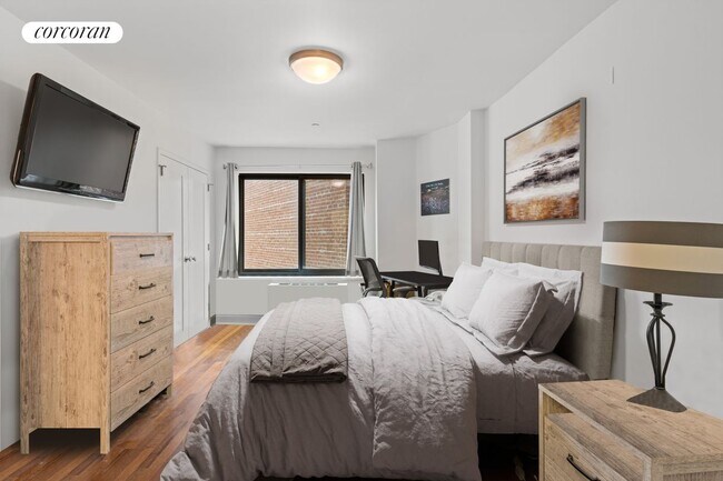 Building Photo - 721 Flushing Ave