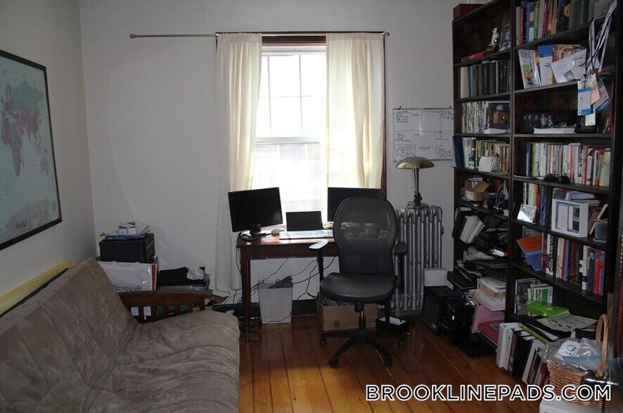 Building Photo - 20 Winchester St