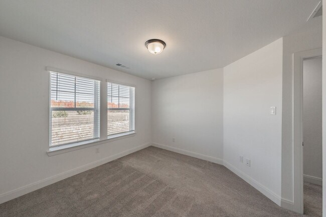 Building Photo - Stunning modern farmhouse in Walsh Ranch!