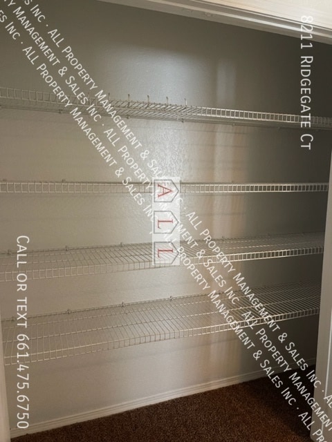 Building Photo - 8211 Ridgegate Ct