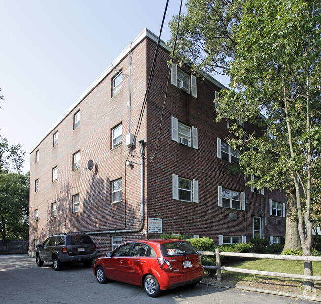 Building Photo - 100 Quarry St