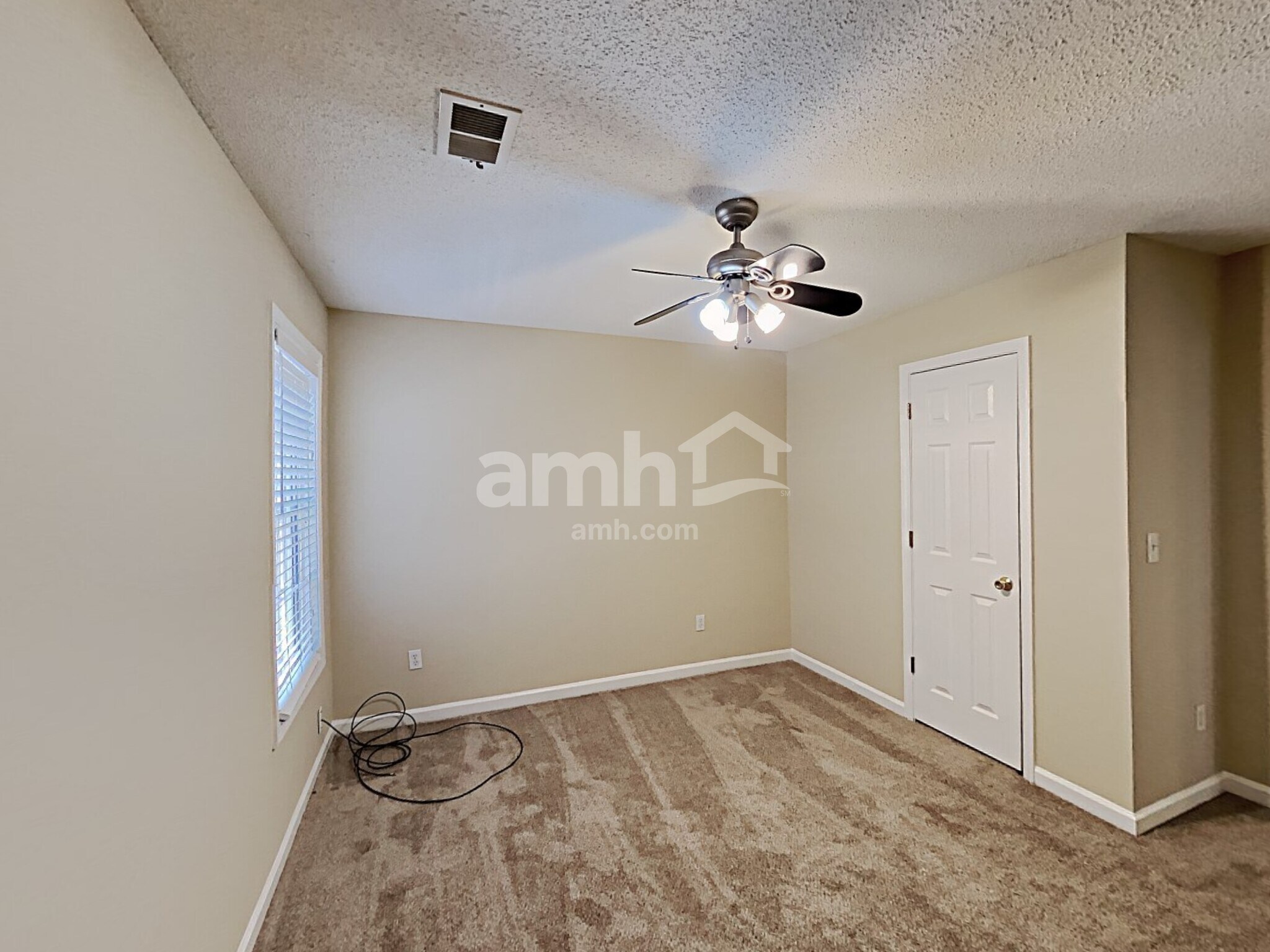 Building Photo - 6638 Shady Ridge Ln