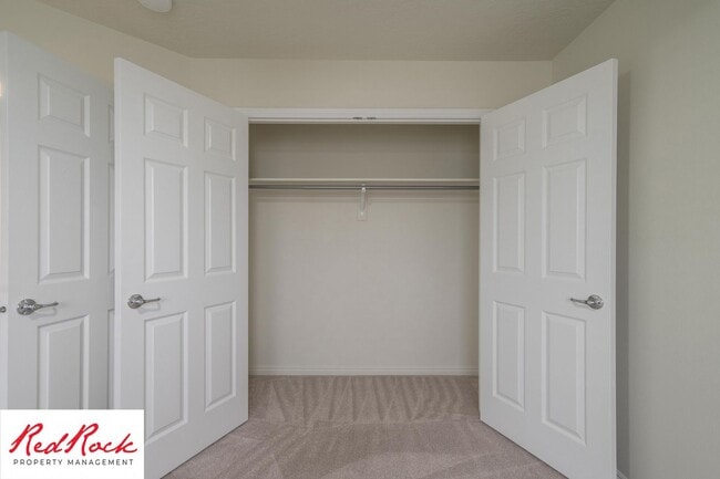 Building Photo - 3 Bedroom Home in Hurricane with Community Pool