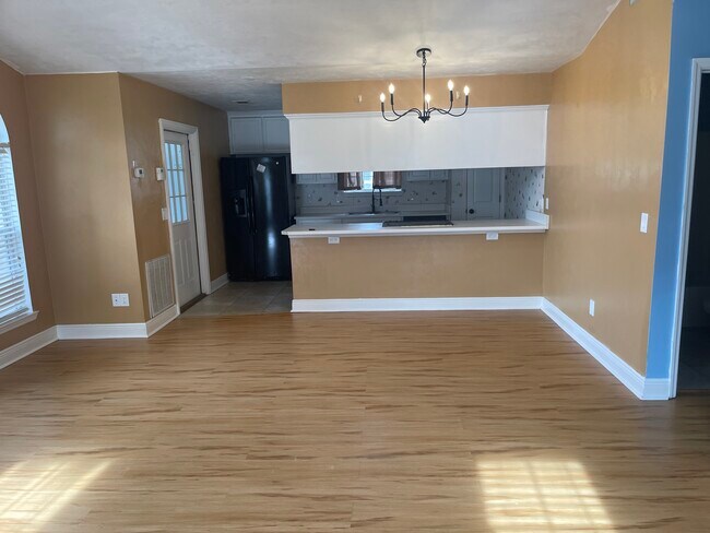 Building Photo - 3139 Layla st