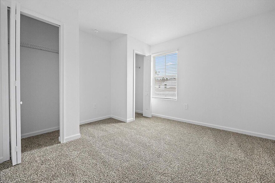 Building Photo - 77 Playa de Luna Ln