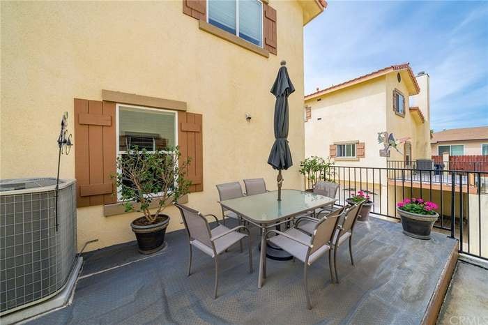 Building Photo - 4015 W 133rd St