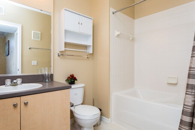 Building Photo - 770-307 Siena Palm Drive