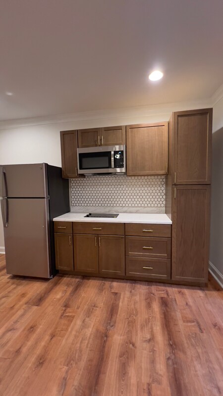 Building Photo - 8298 Elm Shade Ct