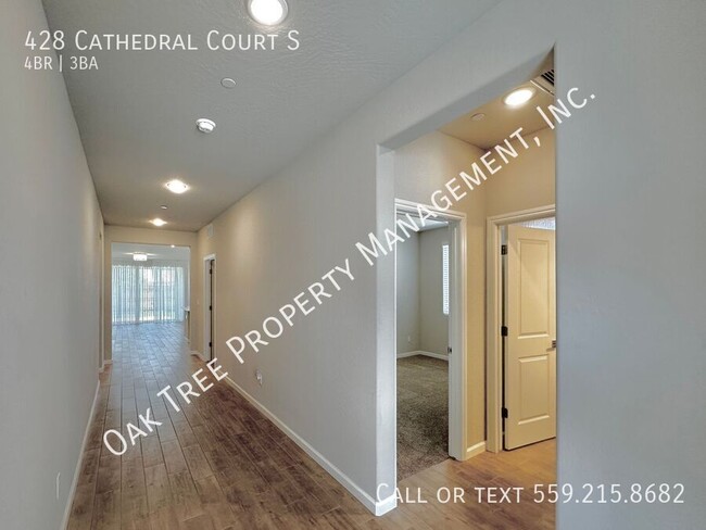 Building Photo - 428 Cathedral Ct