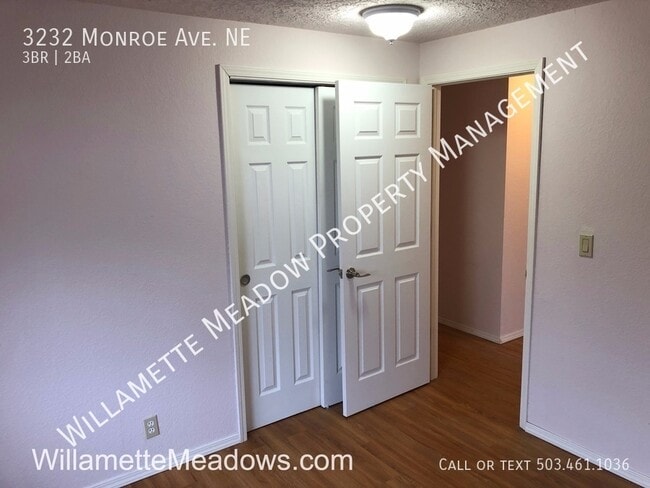 Building Photo - 3232 Monroe Ave NE