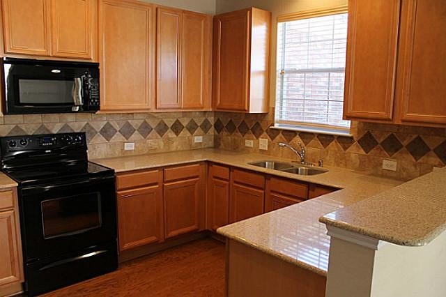 Building Photo - 6325 Cedar Falls Dr