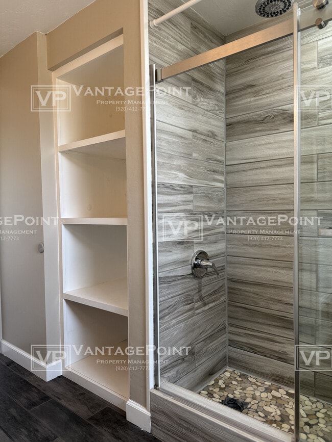 Building Photo - 1332 Fatima St