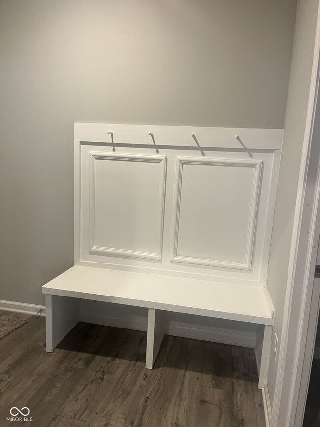 Building Photo - 2607 Plano Dr