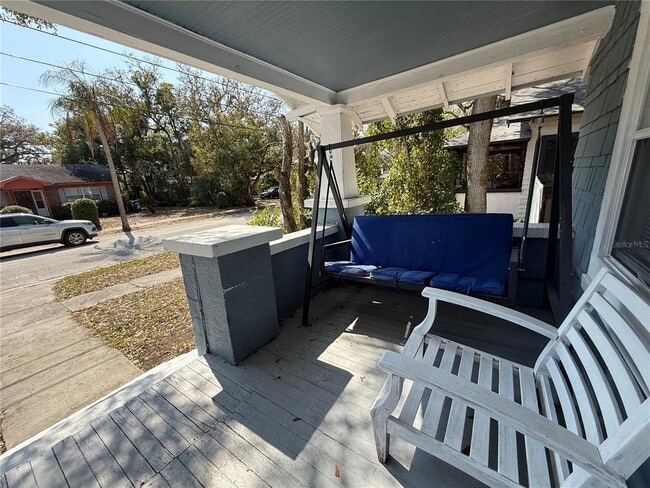 Building Photo - 2221 23rd Ave S