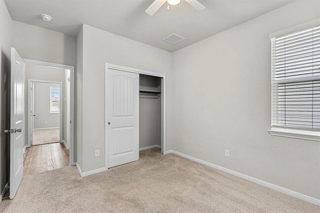 Building Photo - 453 Apache Plum Dr