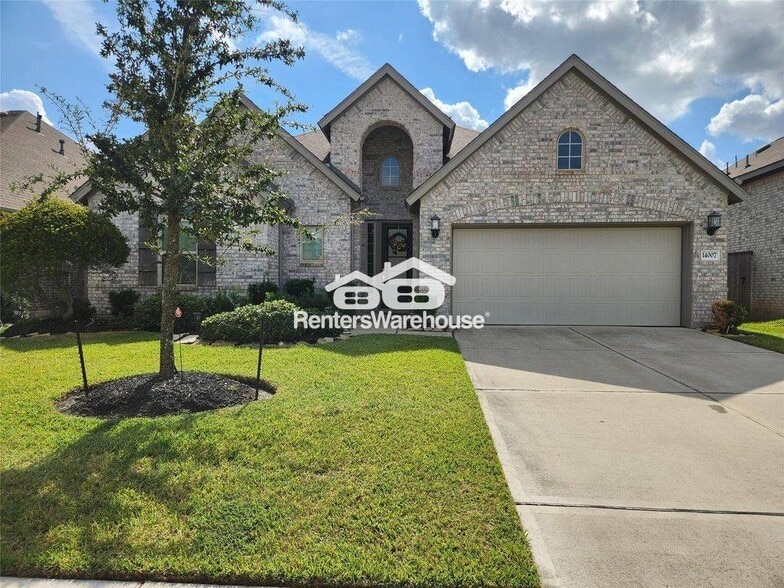 Primary Photo - 14007 Hartford Heights Wy