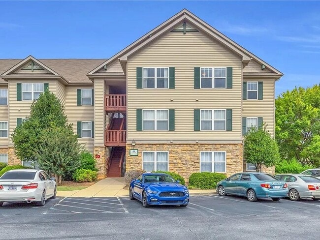 Building Photo - 1431 Harts Ridge Dr