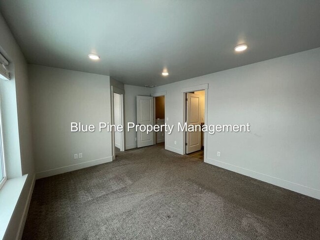 Building Photo - 651 S 2400 W