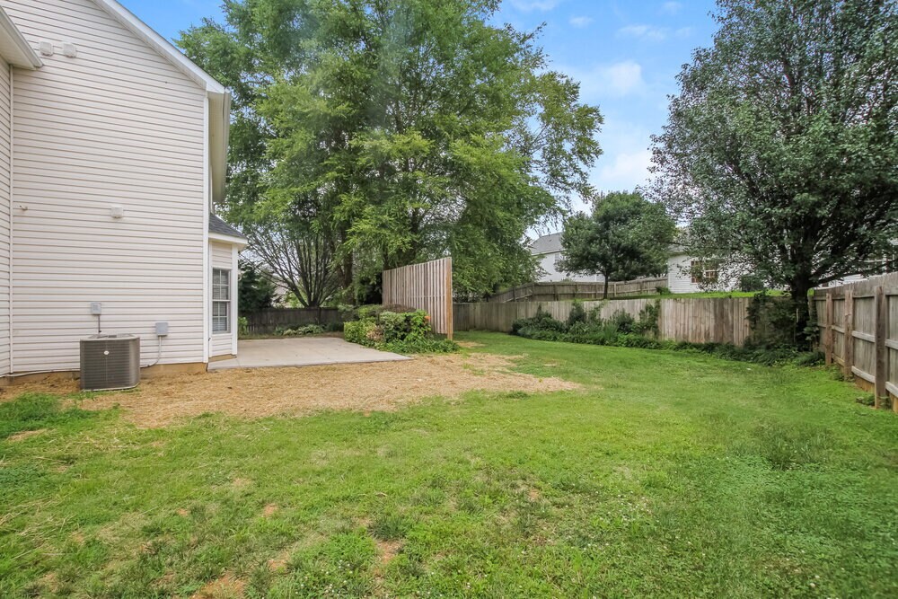 Building Photo - 137 Chere Helen Dr