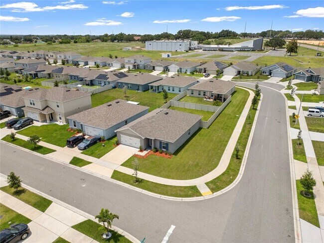 Building Photo - 489 Panaro Ln