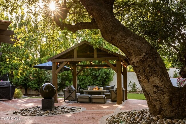 Building Photo - 4525 Rayburn St