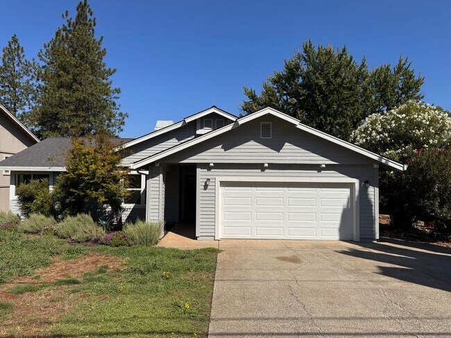Building Photo - 11318 Torrey Pines Dr