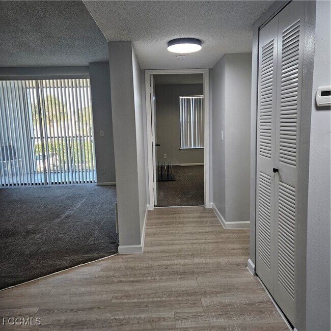 Building Photo - 13505 Eagle Ridge Dr